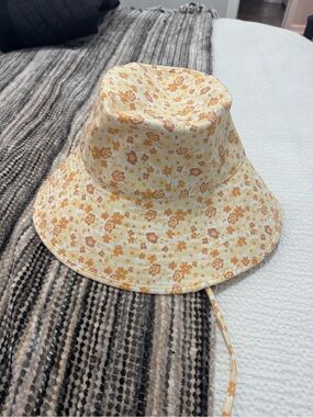 Lack of Color Size S/M Floral Sun Hat - Yellow NWT